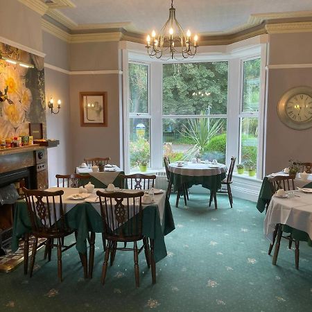 Rostrevor Hotel - Guest House Bury (Greater Manchester) Exterior photo