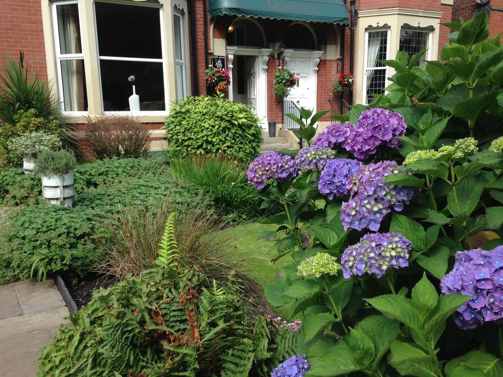 Rostrevor Hotel - Guest House Bury (Greater Manchester) Exterior photo